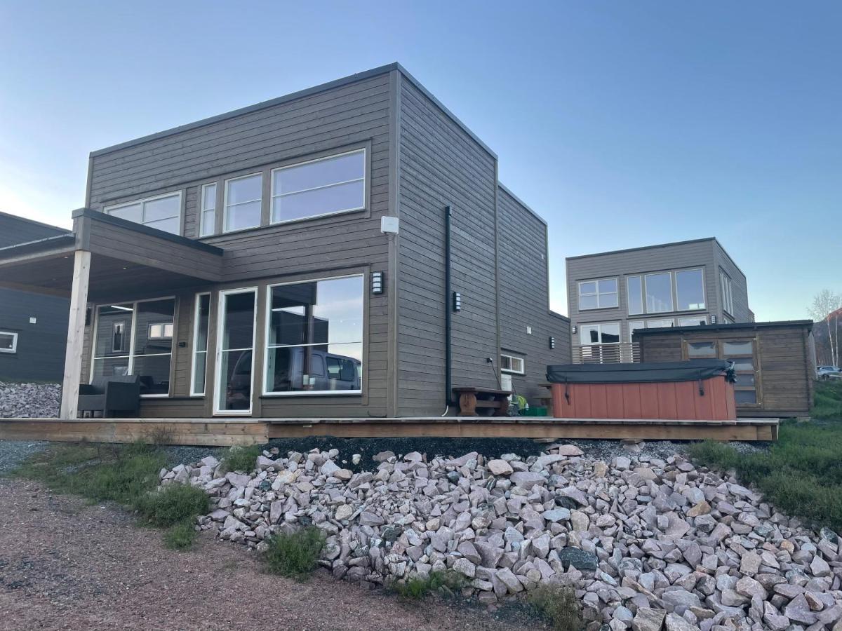 Exclusive Funkis Cabin, Lake View, Rooftop Terrace, Jacuzzi, Sauna, Close To Golf And Alpine Vrådal Exteriör bild